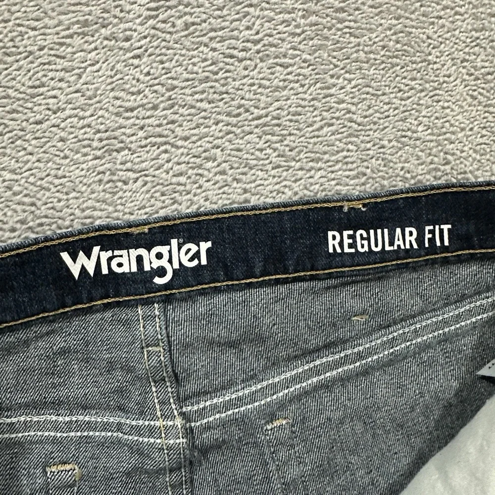 Wrangler Jeans Men 34 x 29* Straight Blue Relaxed Baggy Vtg Y2K